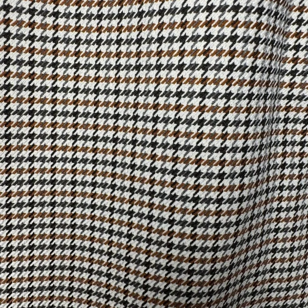 H&M Black and‎ Cream Houndstooth Pencil Skirt